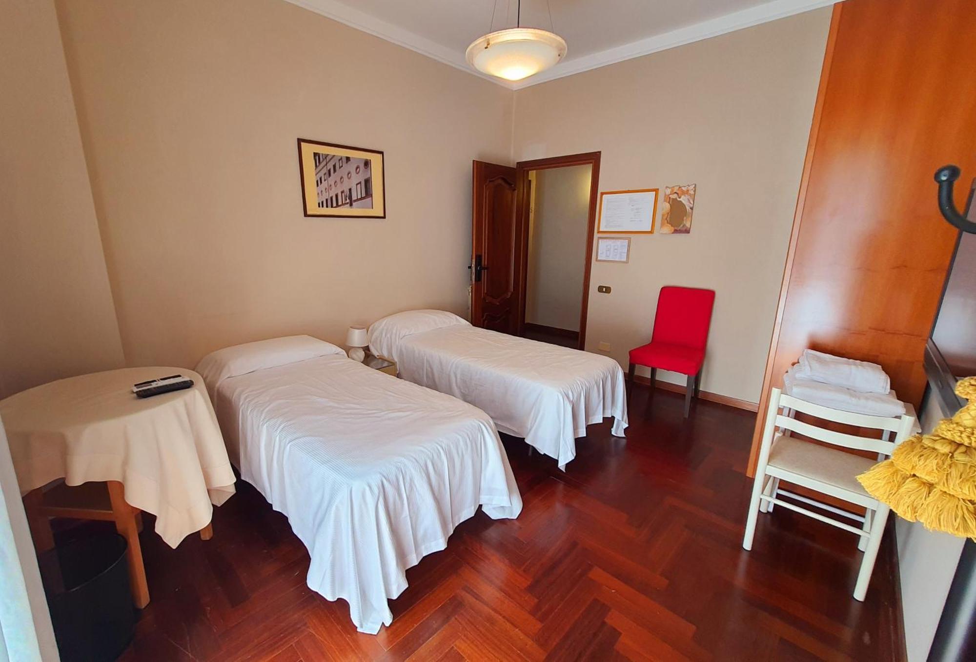 Le Stanze Dei Doria Hotel Valmontone Luaran gambar
