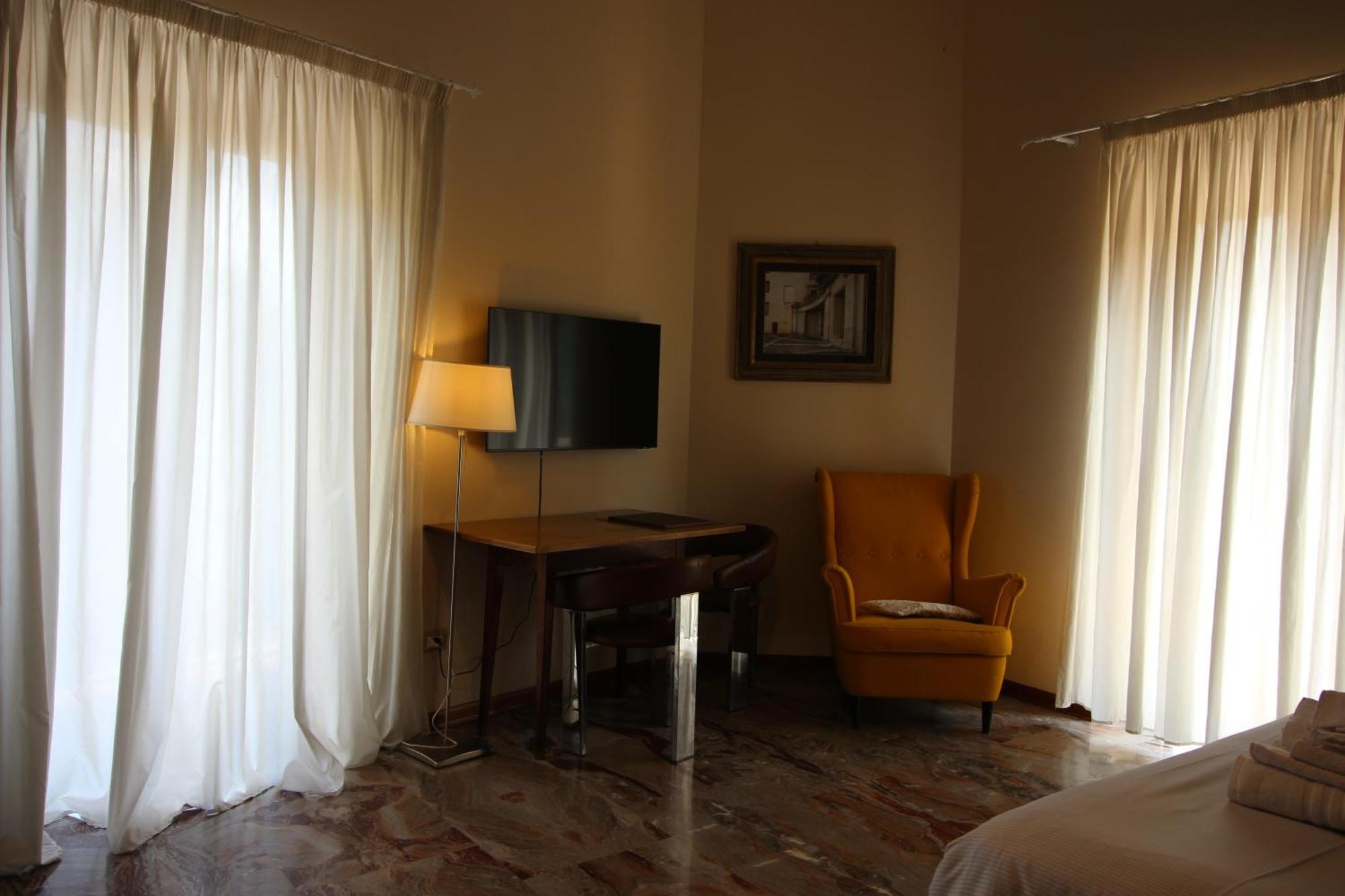 Le Stanze Dei Doria Hotel Valmontone Luaran gambar
